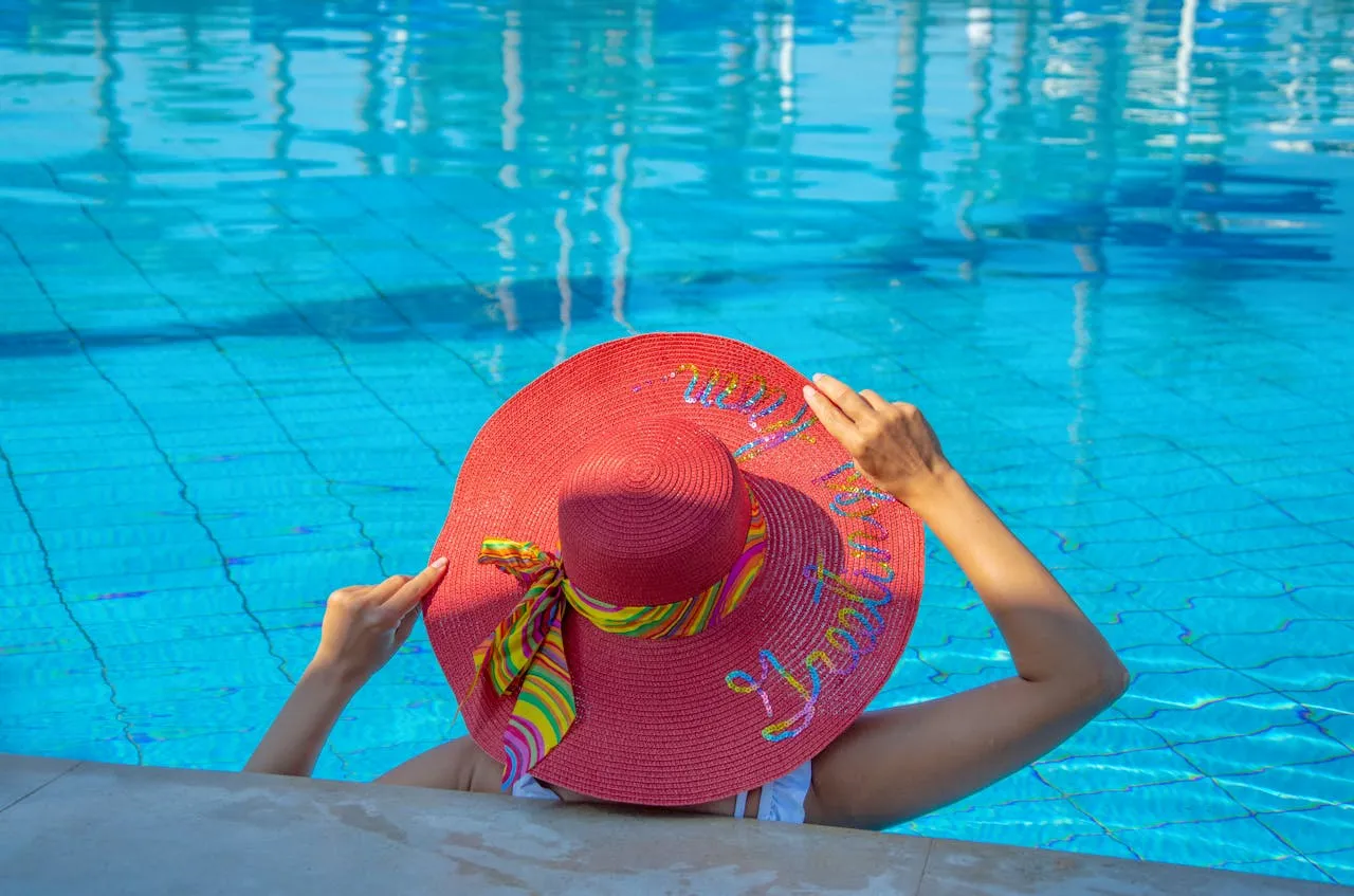 chapeau piscine